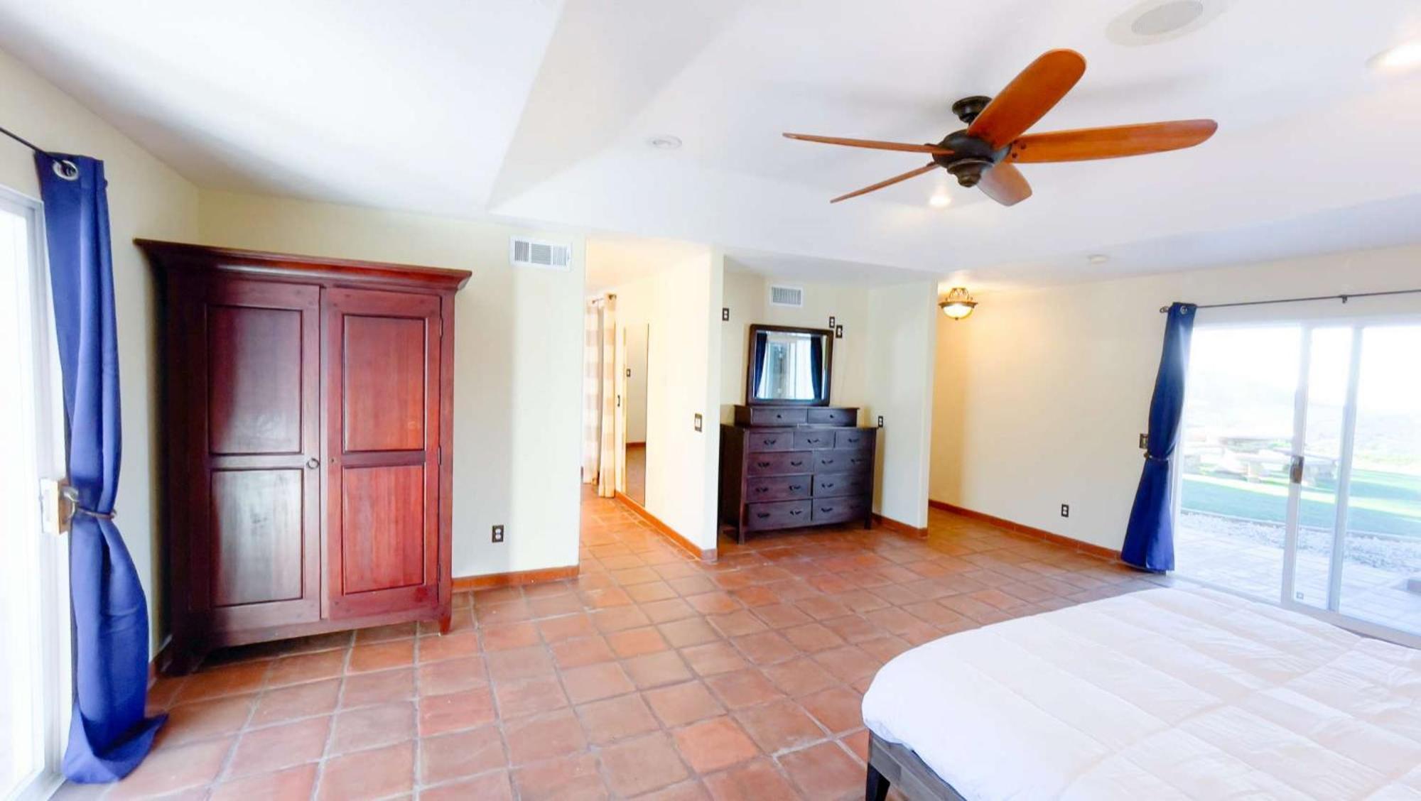 Private Home On 10 Acres - Heated Salt Pool & Jacuzzi, Mountain & City Views, Horseshoes, Basketball, Bbq, Golf Putting, Foosball, Croquet, Bose Stereo, White Cotton Bedding - Hilltop Hacienda, Pool Heat Optional Jamul Экстерьер фото