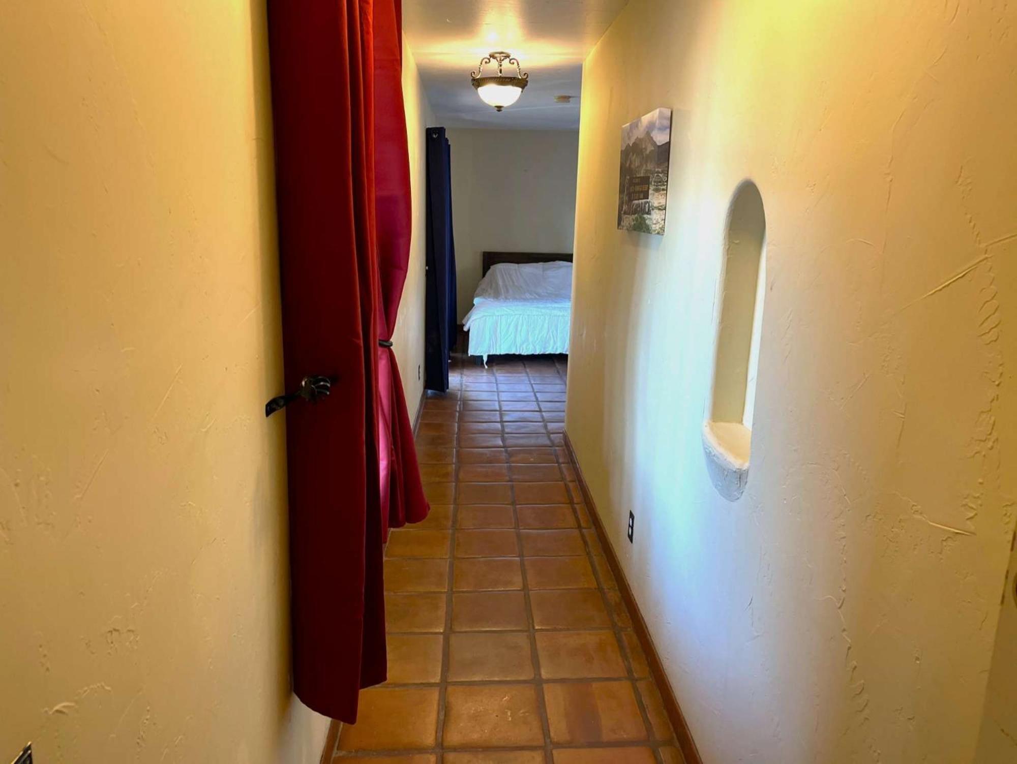 Private Home On 10 Acres - Heated Salt Pool & Jacuzzi, Mountain & City Views, Horseshoes, Basketball, Bbq, Golf Putting, Foosball, Croquet, Bose Stereo, White Cotton Bedding - Hilltop Hacienda, Pool Heat Optional Jamul Экстерьер фото