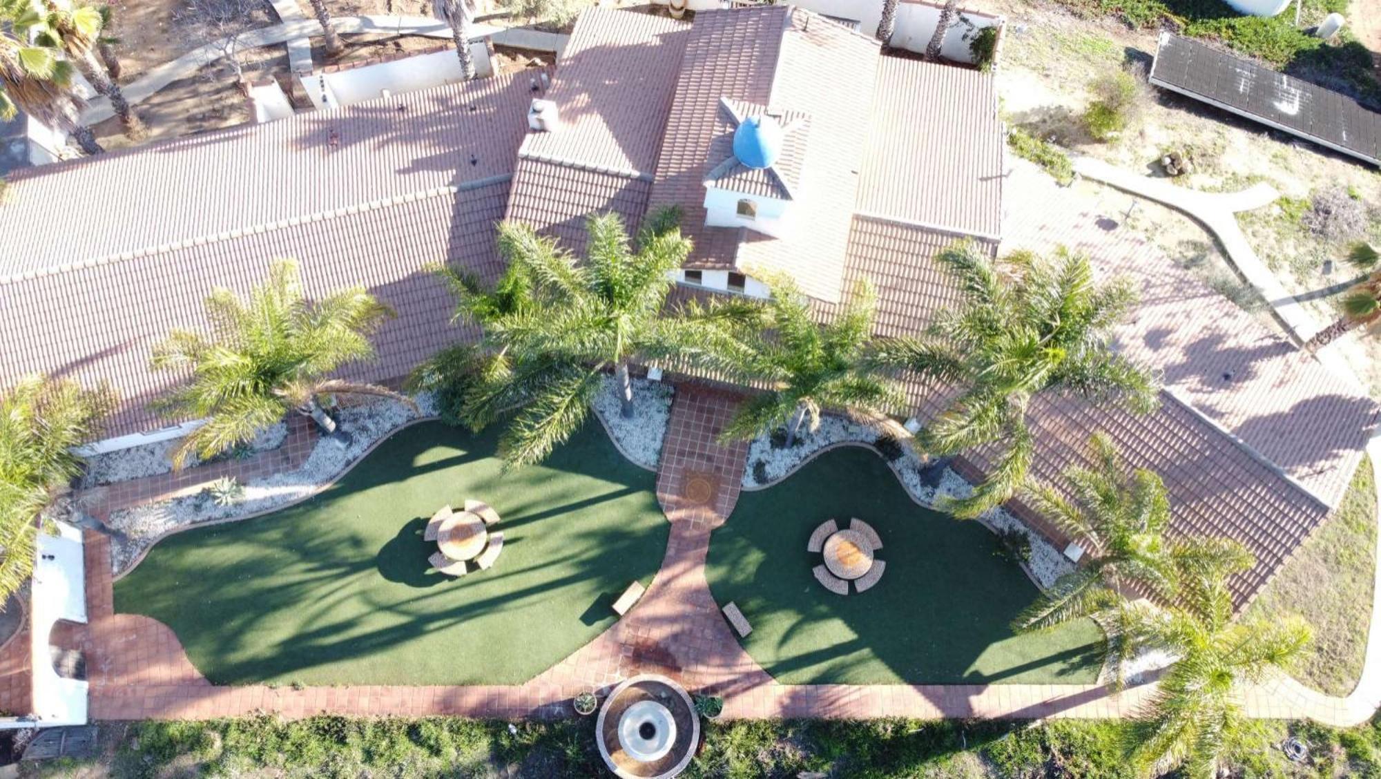 Private Home On 10 Acres - Heated Salt Pool & Jacuzzi, Mountain & City Views, Horseshoes, Basketball, Bbq, Golf Putting, Foosball, Croquet, Bose Stereo, White Cotton Bedding - Hilltop Hacienda, Pool Heat Optional Jamul Экстерьер фото