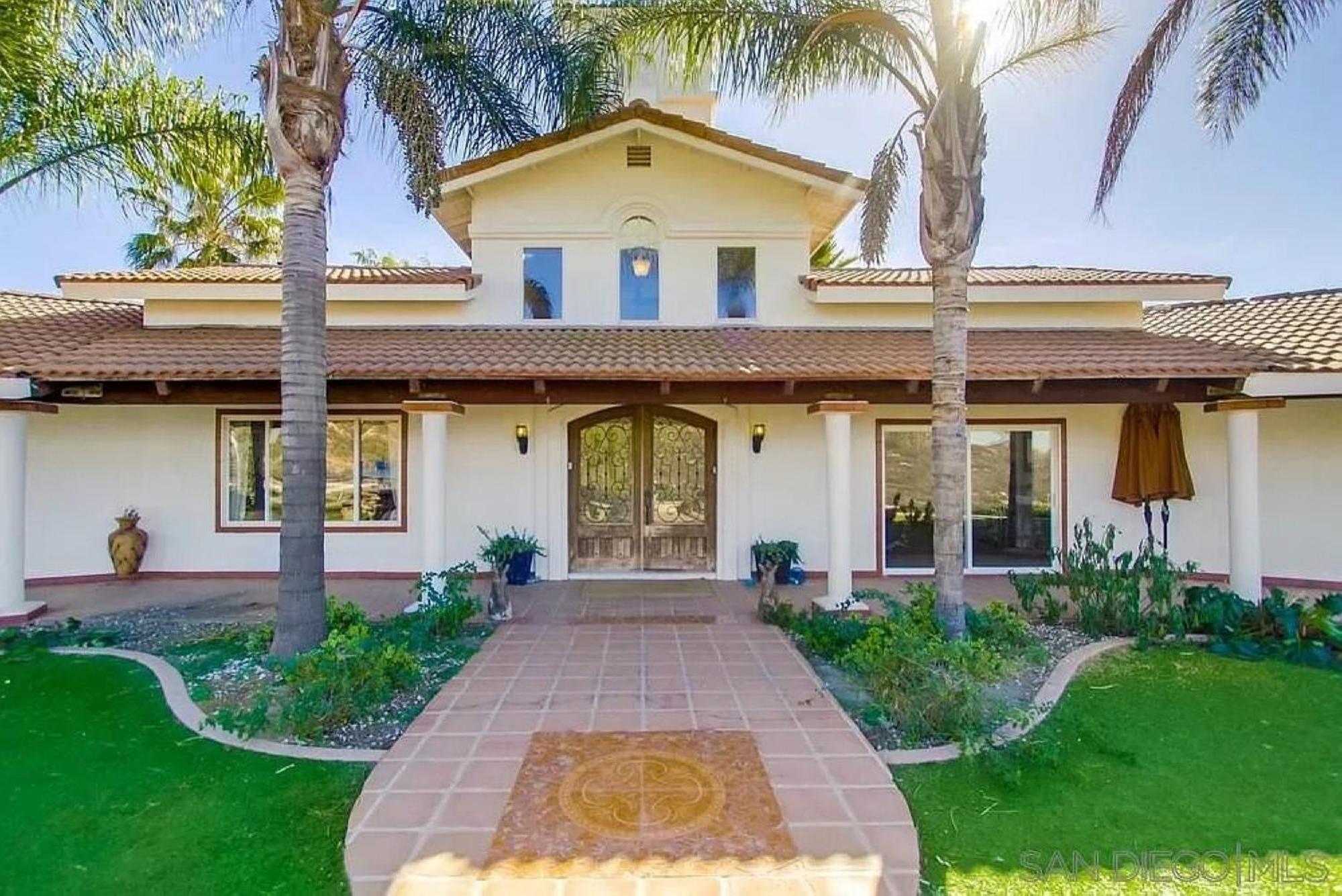 Private Home On 10 Acres - Heated Salt Pool & Jacuzzi, Mountain & City Views, Horseshoes, Basketball, Bbq, Golf Putting, Foosball, Croquet, Bose Stereo, White Cotton Bedding - Hilltop Hacienda, Pool Heat Optional Jamul Экстерьер фото